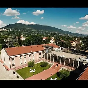 Hotel Th - Casa Leonori ***