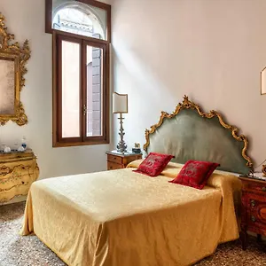 Casa de hóspedes Luxury Venetian **