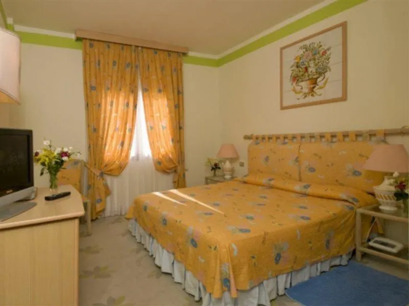 Hotel Palau