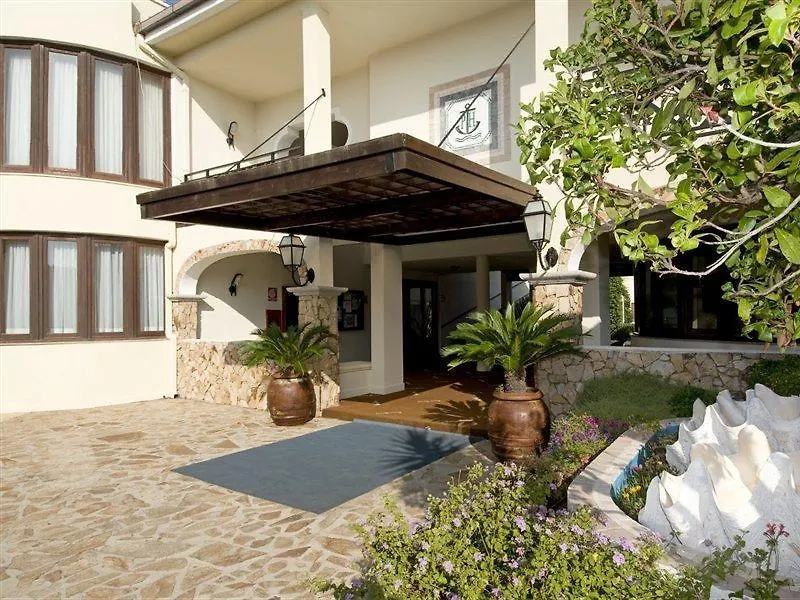 Hotel Palau
