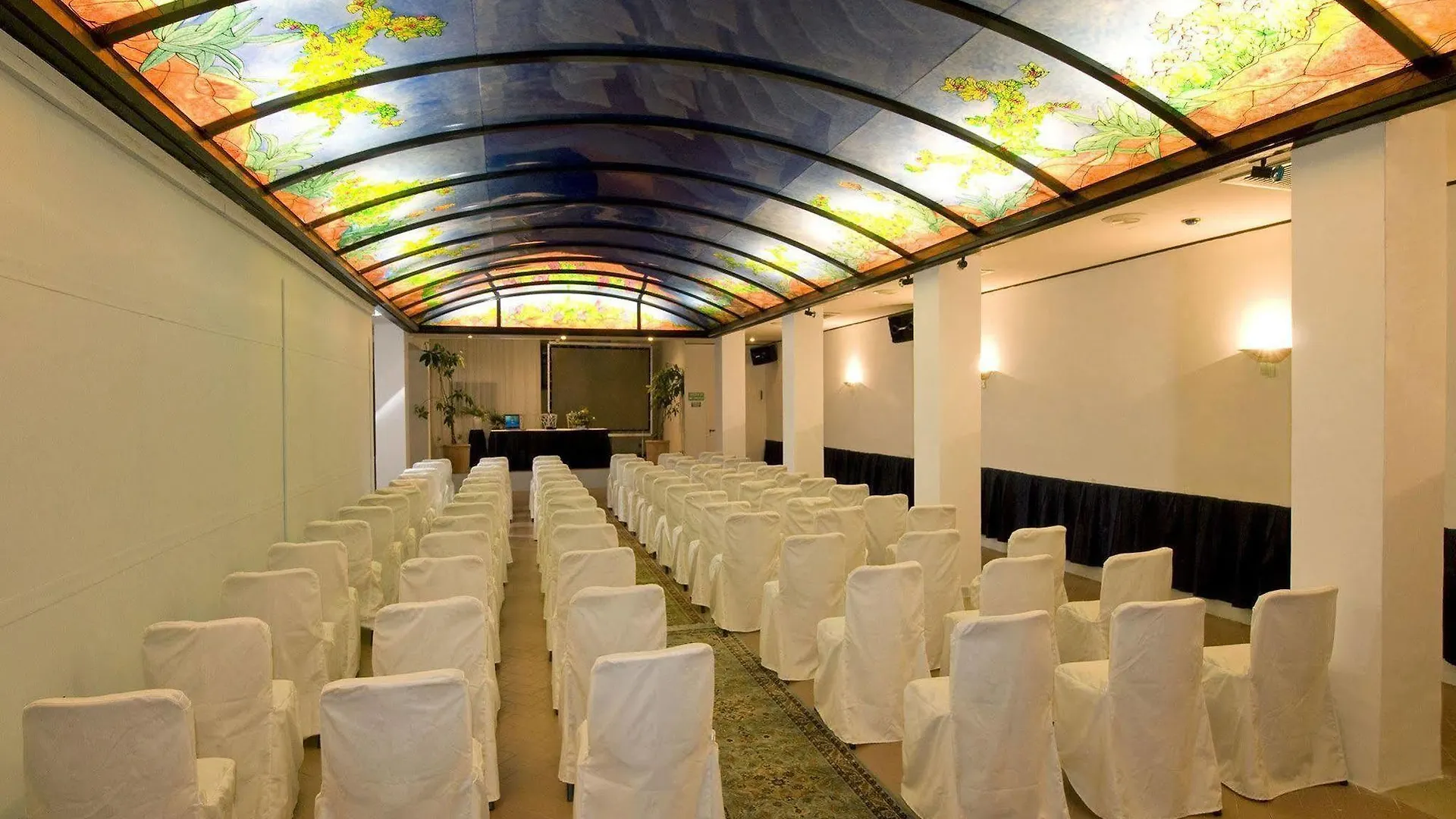 Hotel Palau